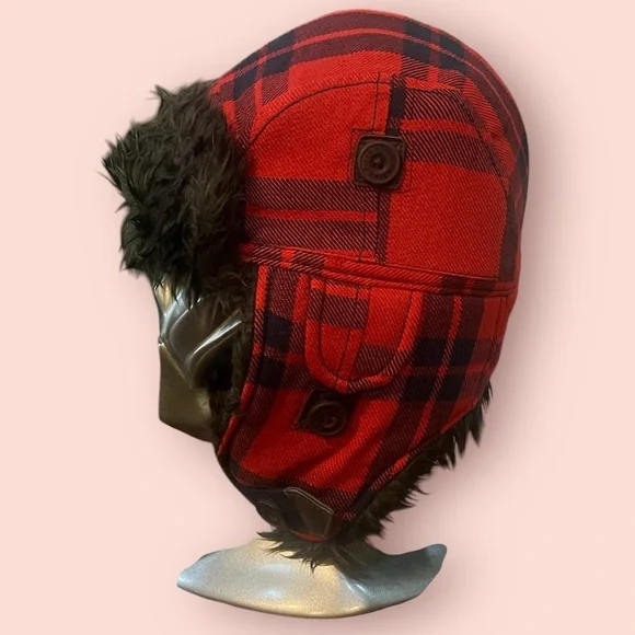 Abercrombie and Fitch Men’s Plaid Hat Trapper \ Hat with Faux Fur